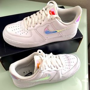 Air Force 1 Iridescent Pixel (US Man 7.5)
